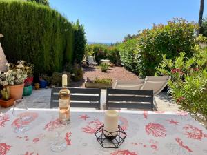Provenzalisches Haus Les Lauriers Roses - Garten mit Meerblick und Gemeinschaftspool by Riviera HomeLife