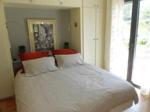 Appartements Appartement charmant a Seillans avec piscine : photos des chambres