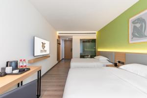 Sanyuan Hotel -Chongqing Monument to the people's Liberation Pedestrian Street Center Store - 2hvězdičkové hotely ve městě Čchung-čching