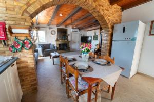 Popolaros Traditional House