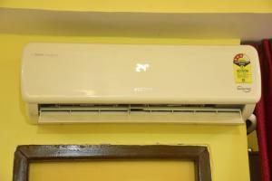 Lucknow Luxury Hotel And Restaurant