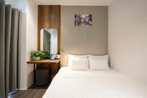 La Hotel Thoai Ngoc Hau