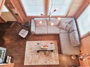 Villa Slalom 2 - 8 hlö, Himos Länsihuippu