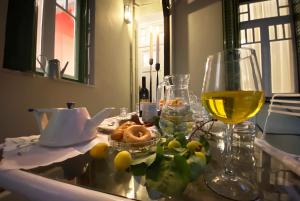 Live in Athens, PANGRATI Fine Residence