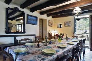 B&B / Chambres d'hotes Chambre 1 - 1 a 3 personnes - Maison d-Hotes - Les Gibouins : photos des chambres