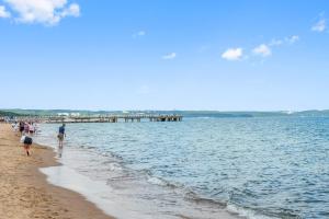 Zajezdnia Wrzeszcz Near Sea & Beach by Downtown Apartments