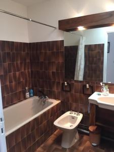 Elegant 120m With Balcony Near The Beach