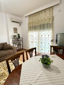 Four Seasons Beach Apartment Vlora