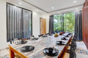 Alaya Stays Fortezza Pet-friendly 6-BHK Farmhouse With Private Pool, Gazebo & Lush Garden