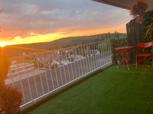 Central peak of Embourg Apartment