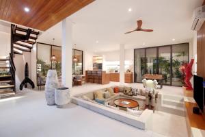 Charming 4 Bedroom Villa Canggu