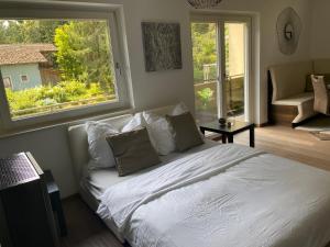 Efeunest - Stilvolles Apartment mit Balkon