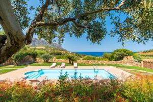 Villa Azzurra con piscina img24