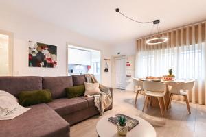 Charming Garden Apartment by Sé Apartamentos