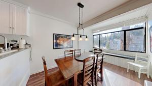 Spacious 2 Bedroom Home with Pool