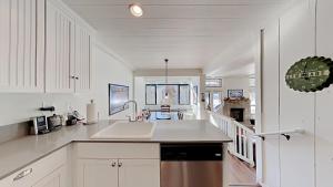 Spacious 2 Bedroom Home with Pool