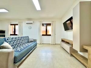 Mediterranean Apartment img14