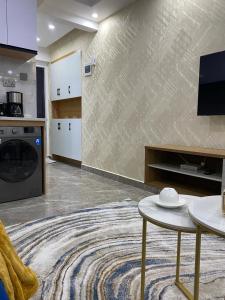 Modern one bedroom Suites