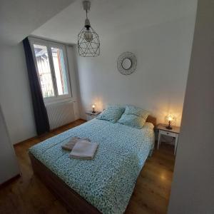 Le sourire de Mona Lisa 2 étoiles 100m du château