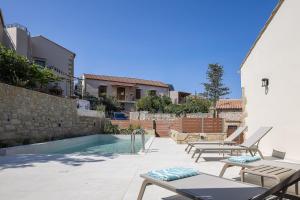 Villa Manmar, Tradition & Comfort Blend by etouri