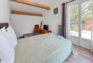 Appartements Maison spacieuse, piscine parking prive & jardin : photos des chambres