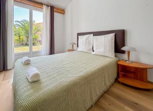 Appartements Maison spacieuse, piscine parking prive & jardin : photos des chambres