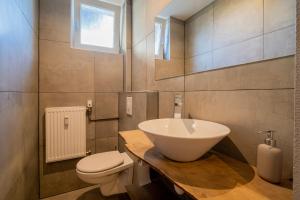 Apartment 2 Bedrooms & Terrace - Fully Air-Conditioned - King Size Beds
