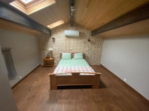 Maison charme à Mauléon avec jardin privé