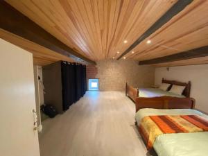 Maisons de vacances Maison charme a Mauleon avec jardin prive : photos des chambres