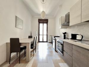 BIG Family Goldoni - Duomo M4 Lin Airport