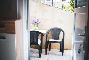 Studio Mia with free onsite parking