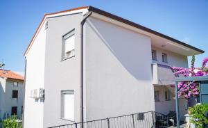 Studio Mia with free onsite parking