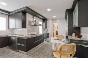 Iztapa - 4 bedrooms in Eixample Esquerra