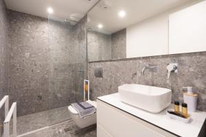 LIV Athinum 1 - Luxury Apartments