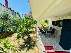 Moon Bay apartment - Free large parking