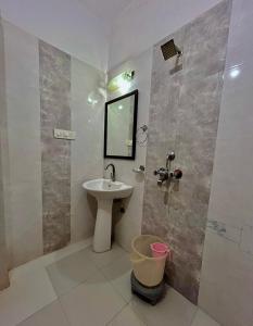 Golden Marigold Hotel