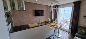 T2 2-4 pers-Balcon-Magnifique Vue Mer et Baie des Sables dOlonne