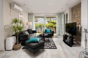 Riviera Dream Gardens by Alfresco Stays