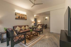 Spacious 2BHK 5 Min Walk To Zalor Beach