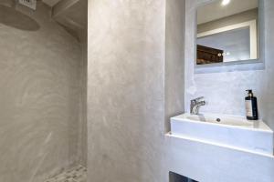 Hotels Le Clos Du Buis : photos des chambres