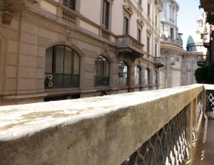 Casa Milano - Classic Elegance, Balcony