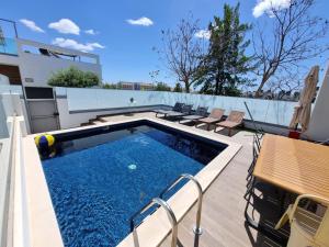 Luxury Design Villa (Private Pool & Jacuzzi)