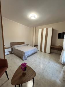 Doppelzimmer mit Balkon