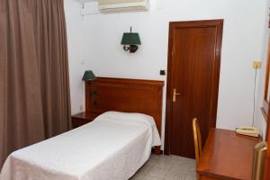 Single Room room in Hotel Haromar