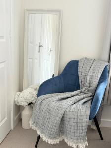 Modern & comfy 4 bedrooms Corby house free parking