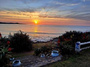 Gonubie Beachside Delight