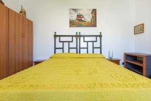 Nonna Tora by BarbarHouse