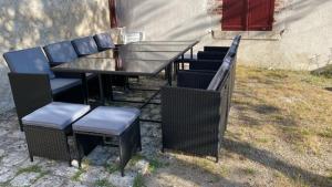Maisons de vacances Gite grande famille Alisiers : photos des chambres