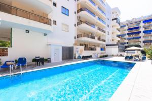 UHC Senator Apartments