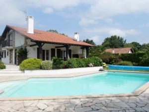 Villa basque piscine chauffée